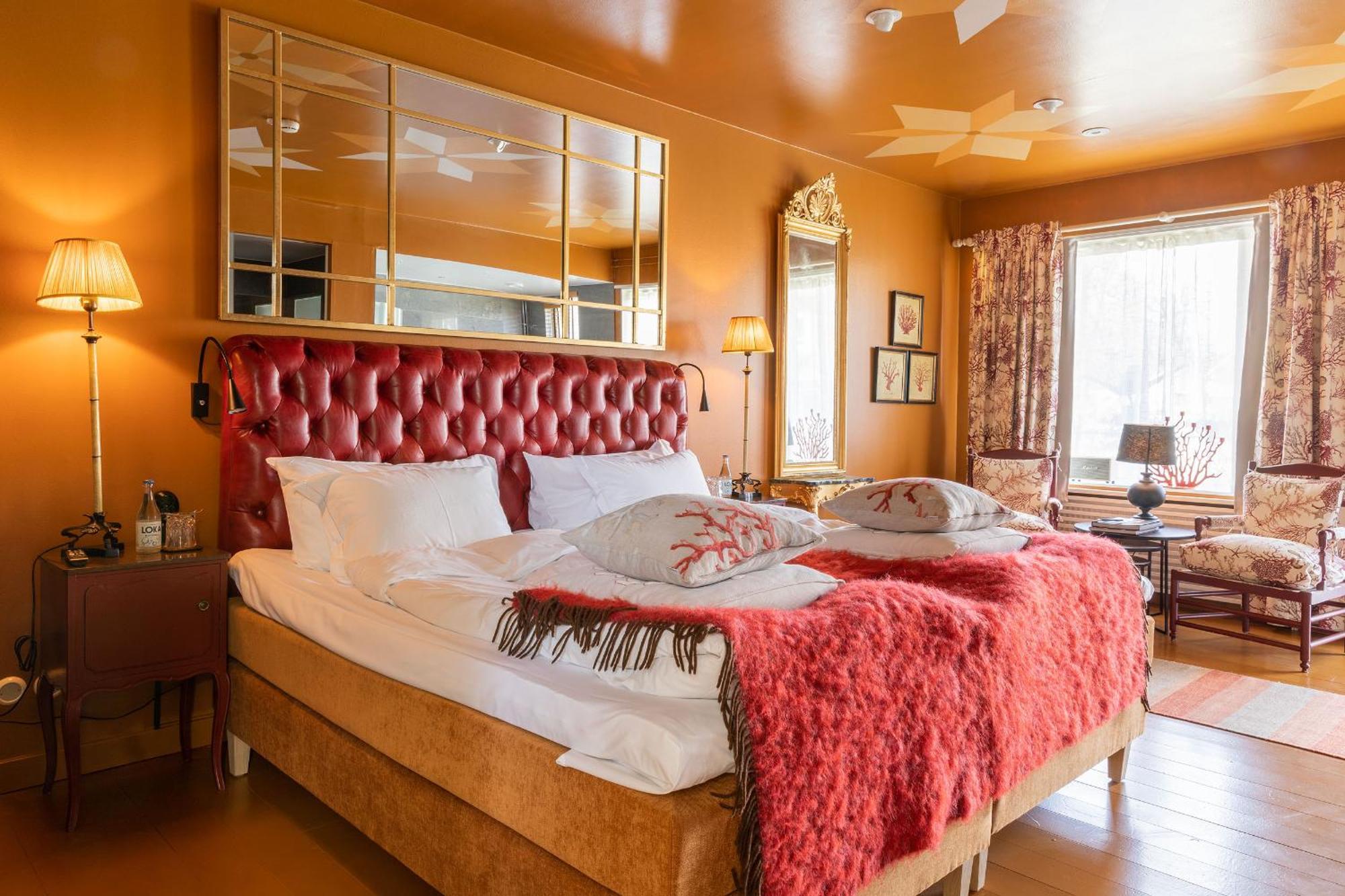 Bomans Hotell I โตรซา ภายนอก รูปภาพ