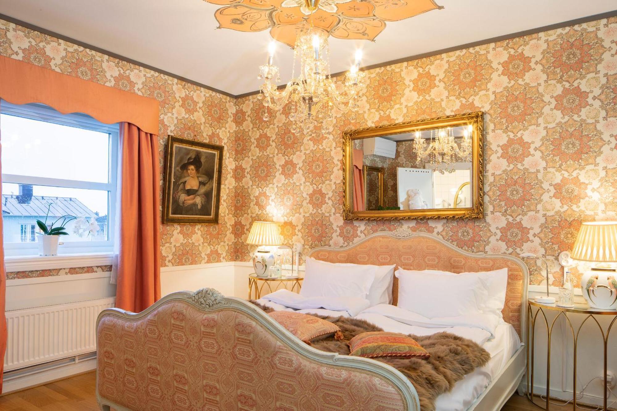 Bomans Hotell I โตรซา ภายนอก รูปภาพ