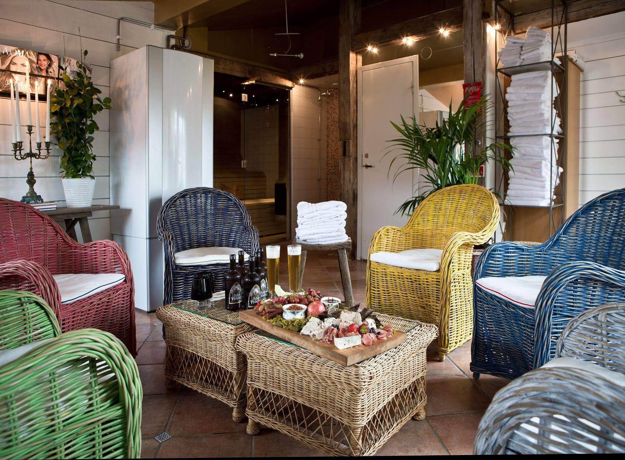 Bomans Hotell I โตรซา ภายนอก รูปภาพ