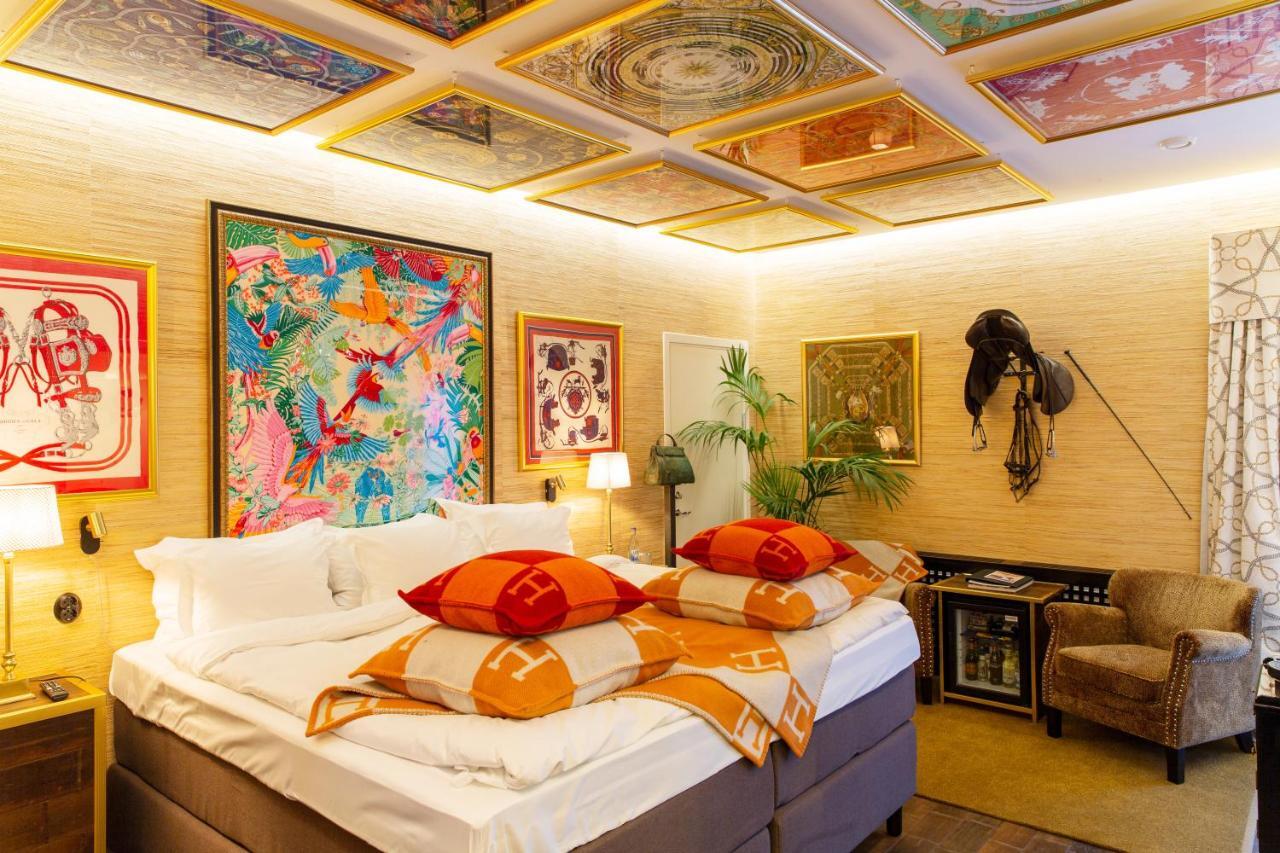 Bomans Hotell I โตรซา ภายนอก รูปภาพ